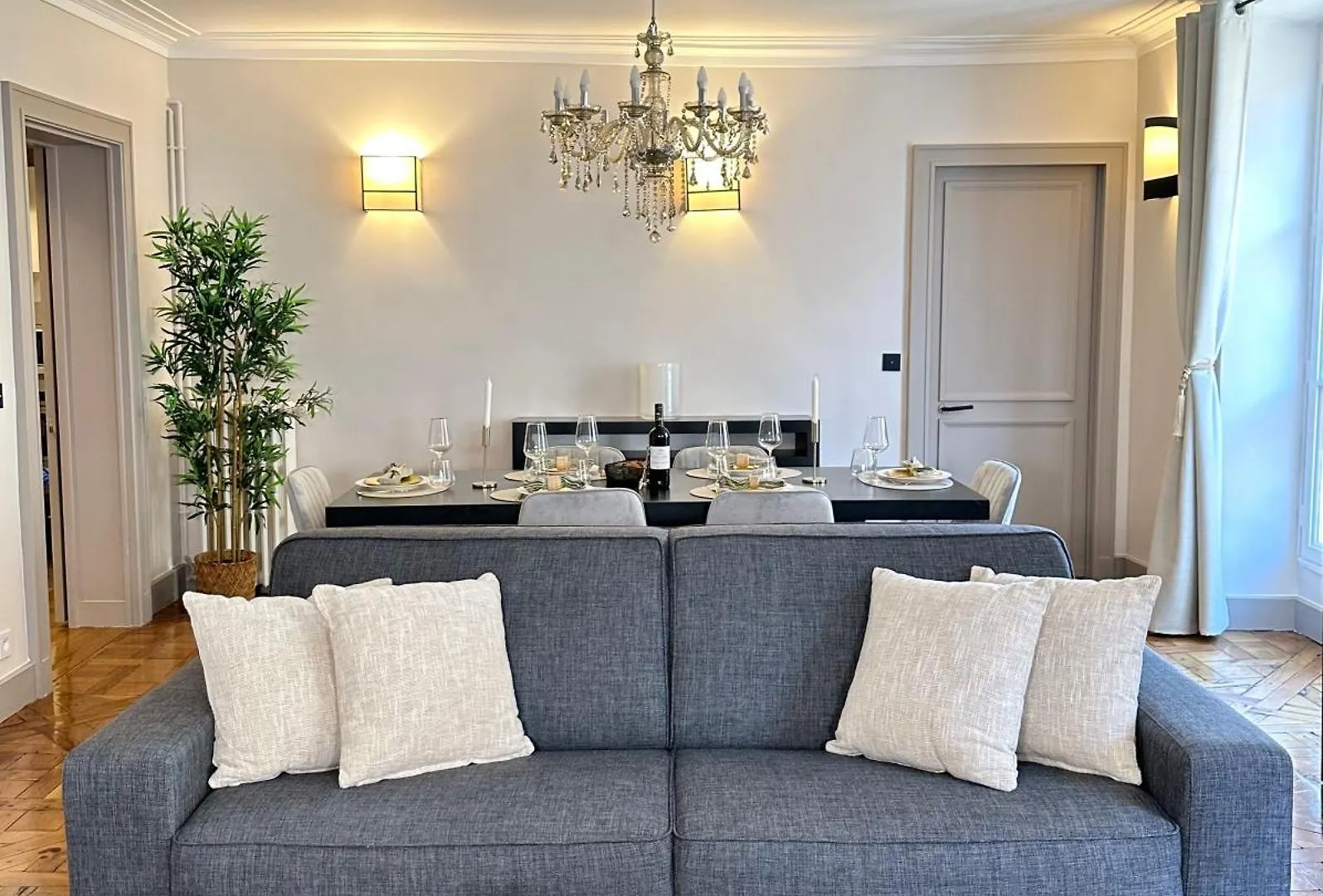 Saint-germain-des-pres Sumptuous